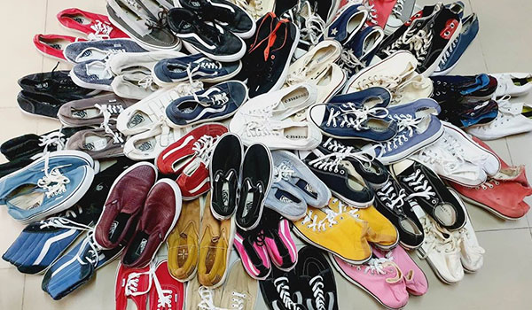 Mẹo “nâng cấp” đôi giày Vans cũ thành bản phối mới lạ